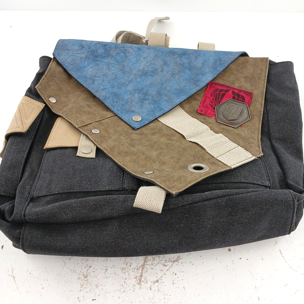 Bungie Official Destiny 2 Frontier Messenger Bag Xbox 1, PS4 Collector's Edition